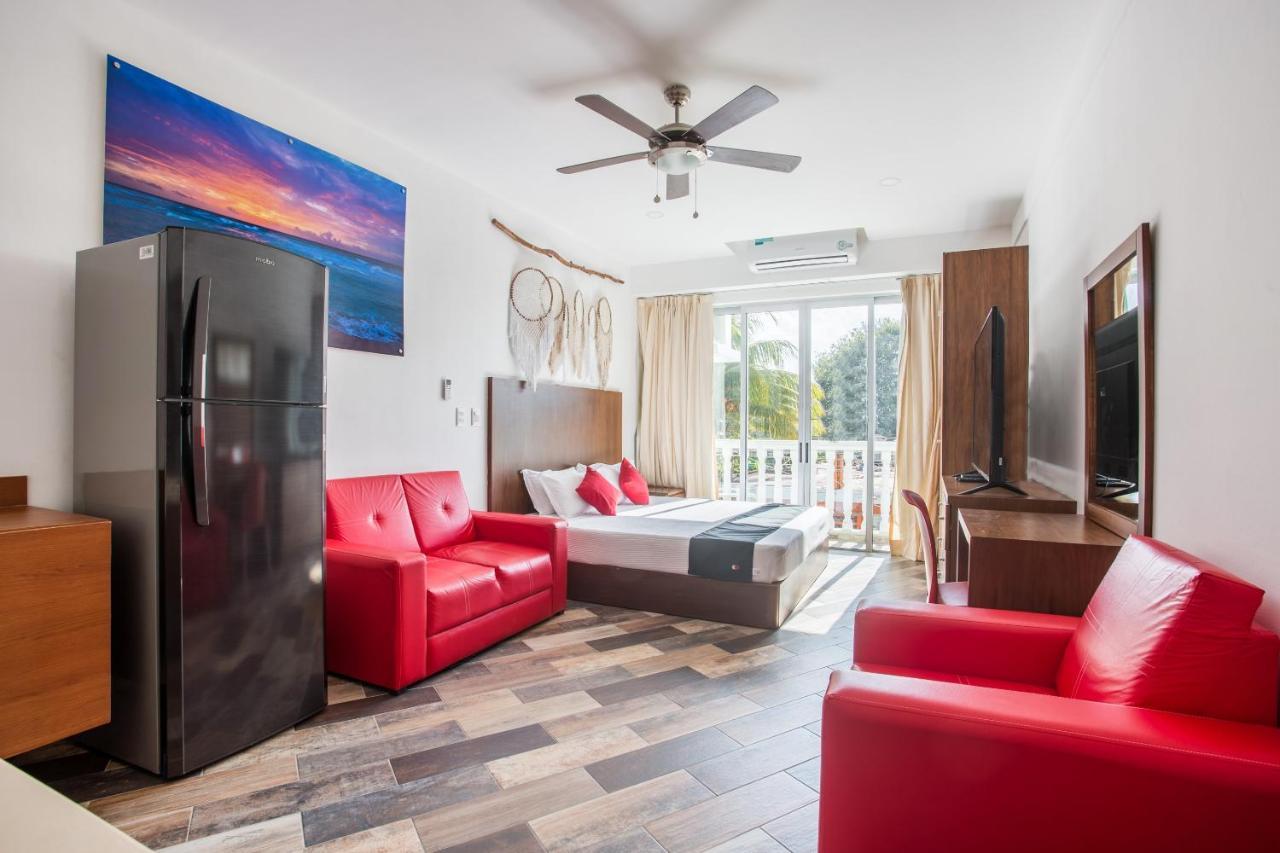 Capital O Cancun Ocean View, Cancun Bagian luar foto A room at the hotel
